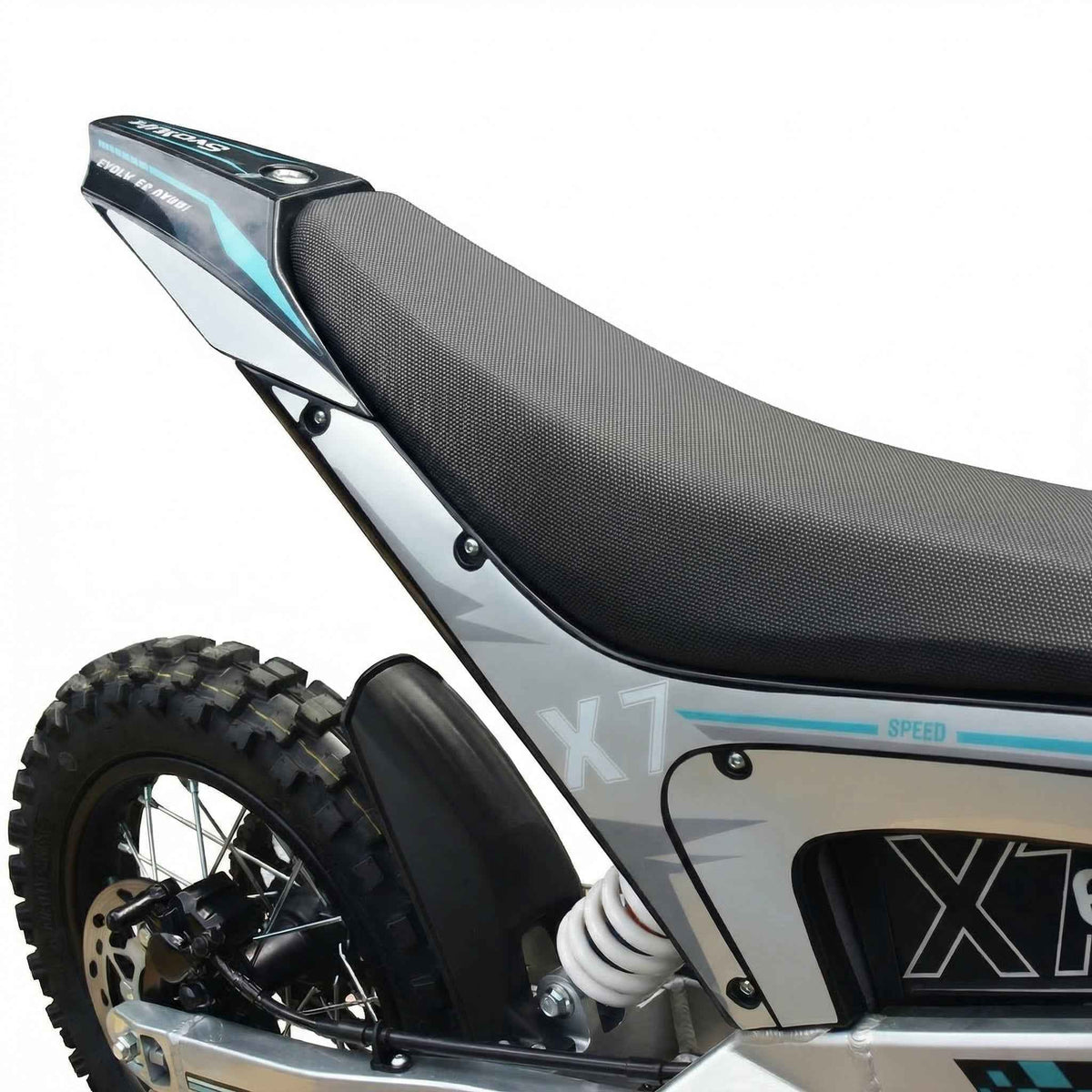 Evoltrix X7 full-aluminum electric dirt bike lifestyle view